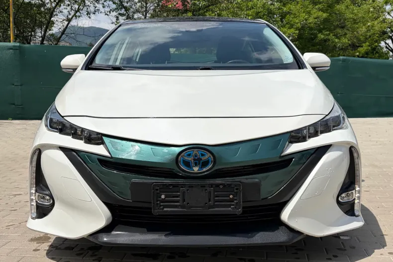 Toyota Prius din 2020 cu 138.634 km - oferta TOY219520 - foto 3