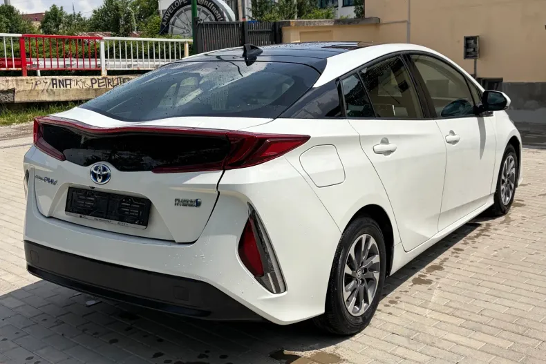 Toyota Prius din 2020 cu 138.634 km - oferta TOY219520 - foto 12