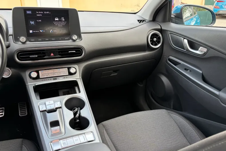 Hyundai Kona din 2021 cu 45.000 km - oferta HYU219521 - foto 19