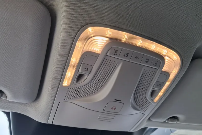 Mercedes-Benz Vito din 2026 cu 1.950 km - oferta MER219522 - foto 15