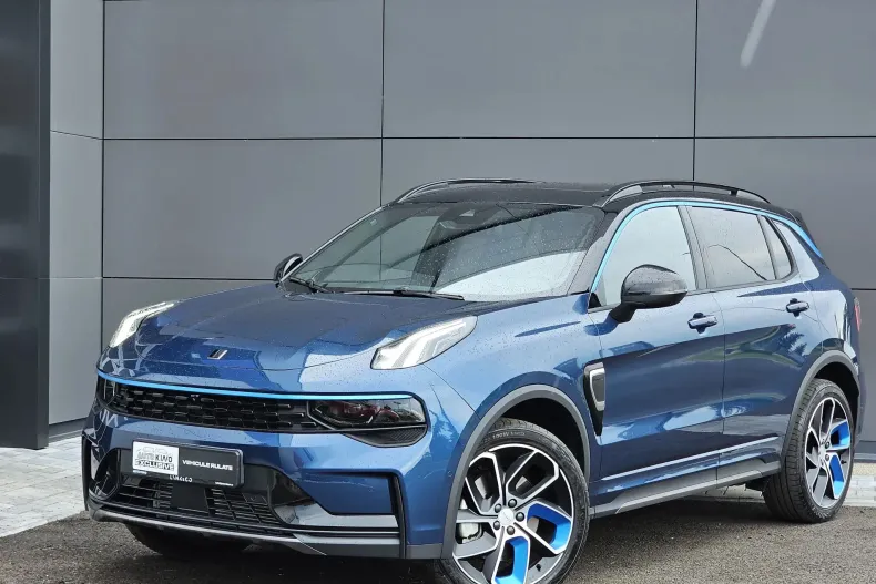Lynk & Co 01 din 2023 cu 4.500 km - oferta LYN219533 - foto 1