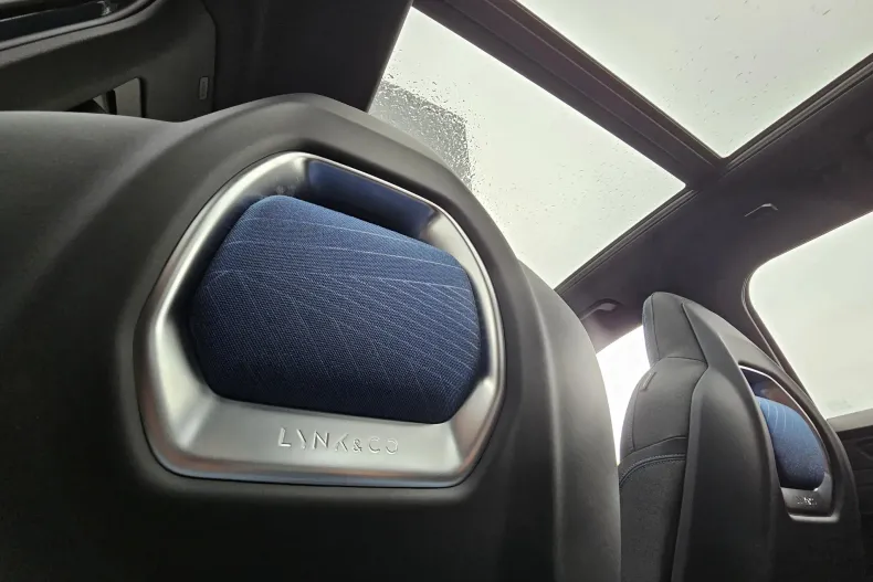 Lynk & Co 01 din 2023 cu 4.500 km - oferta LYN219533 - foto 19