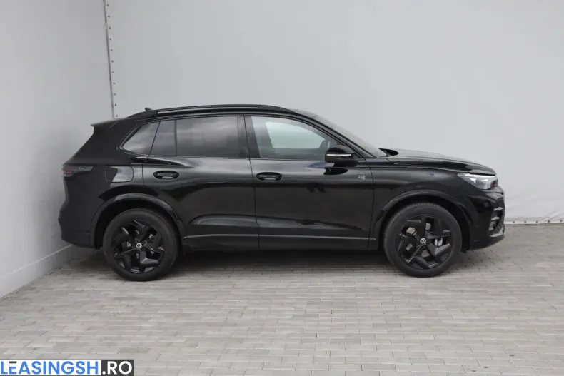 Volkswagen Tiguan din 2025 cu 17.911 km - oferta VOL219534 - foto 6