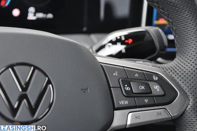 Volkswagen Tiguan din 2024 cu 50.381 km - oferta VOL219536 - foto 23