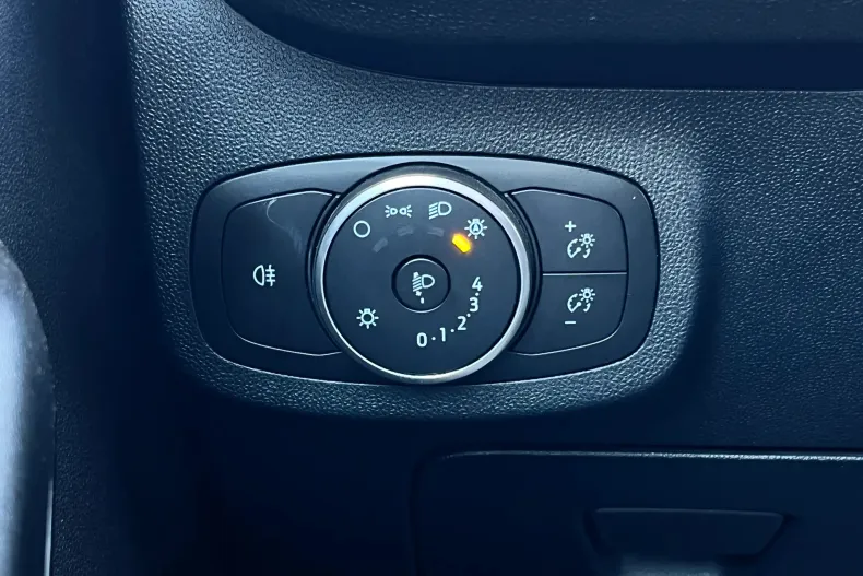 Ford Fiesta din 2021 cu 76.514 km - oferta FOR219543 - foto 19