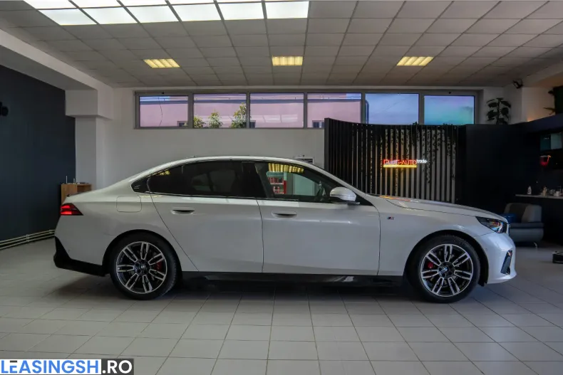 BMW 520i (Seria 5) din 2023 cu 62.000 km - oferta BMW219544 - foto 10