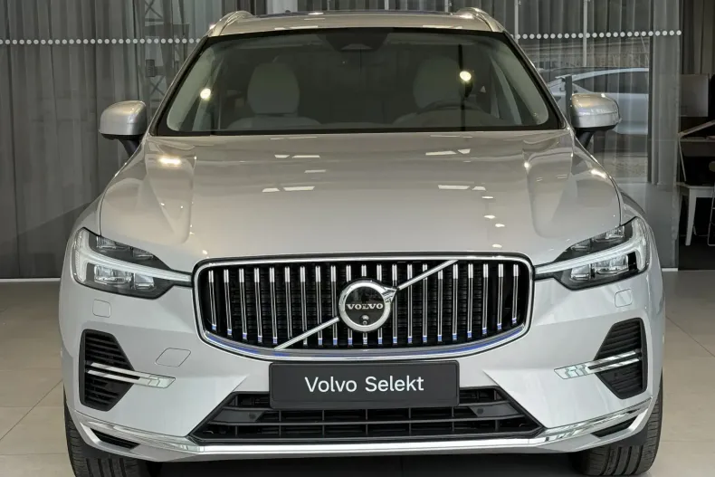 Volvo XC60 din 2025 cu 1 km - oferta VOL219554 - foto 4