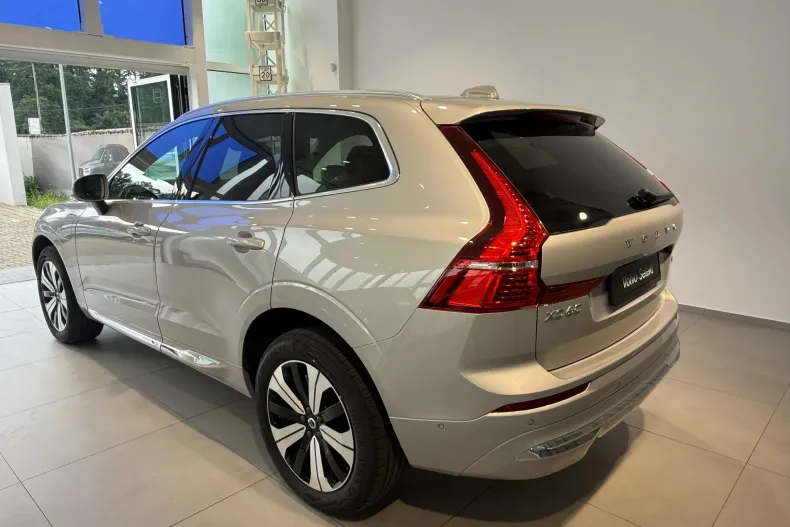 Volvo XC60 din 2025 cu 1 km - oferta VOL219554 - foto 7