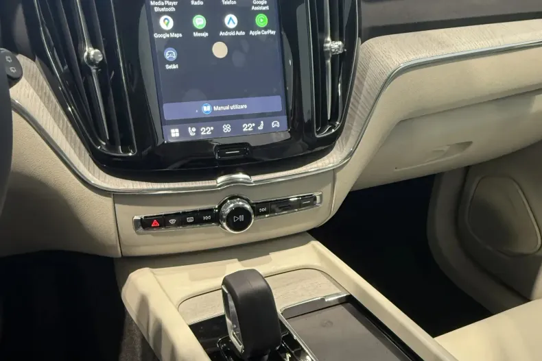 Volvo XC60 din 2025 cu 1 km - oferta VOL219554 - foto 10