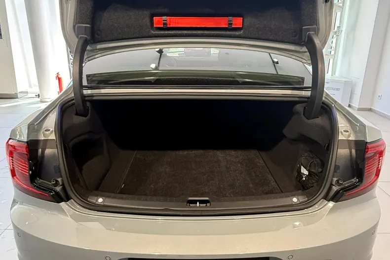 Volvo S90 din 2024 cu 6.800 km - oferta VOL219556 - foto 11