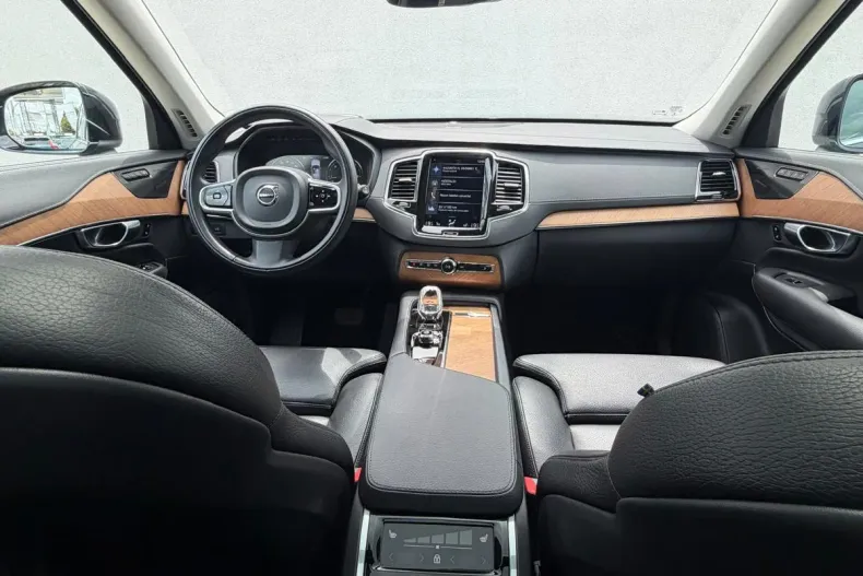 Volvo XC90 din 2022 cu 85.300 km - oferta VOL219558 - foto 8