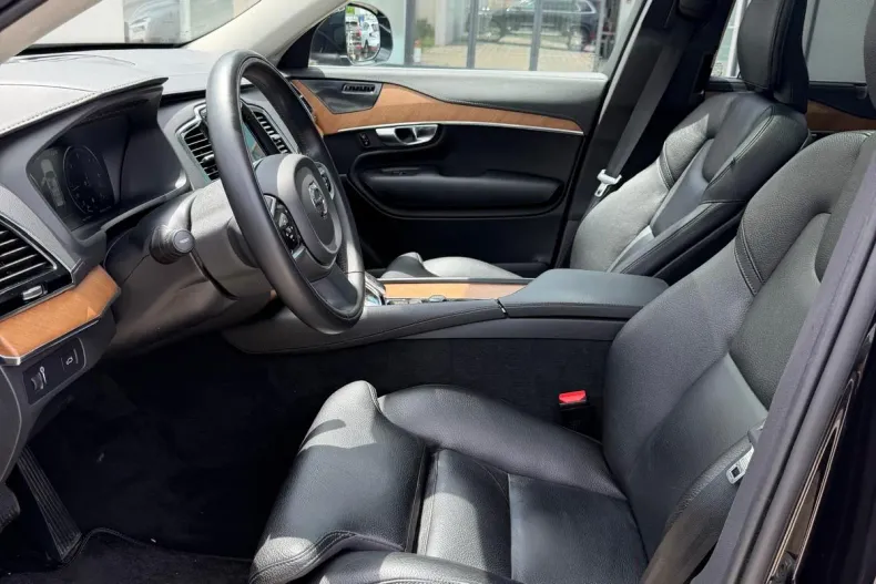 Volvo XC90 din 2022 cu 85.300 km - oferta VOL219558 - foto 19