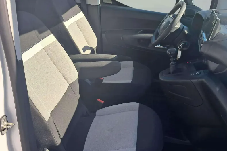Citroën Berlingo din 2024 cu 33.683 km - oferta CIT219562 - foto 10