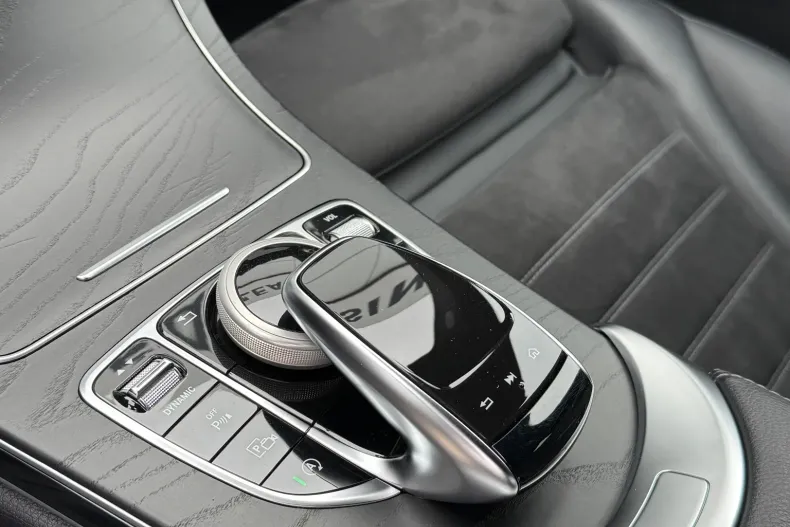 Mercedes-Benz C 200 (Clasa C) din 2021 cu 141.140 km - oferta MER219564 - foto 15