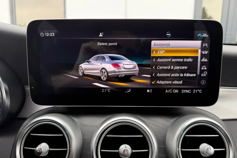 Mercedes-Benz C 200 (Clasa C) din 2021 cu 141.140 km - oferta MER219564 - foto 31