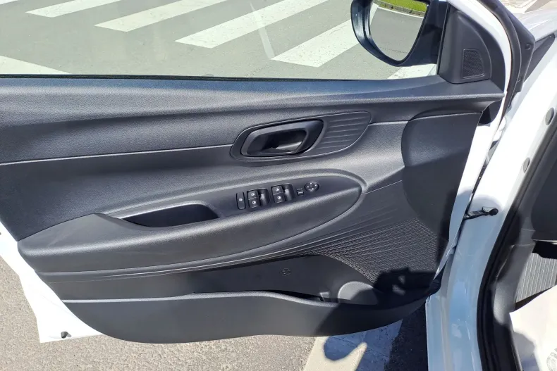 Hyundai i20 din 2026 cu 5 km - oferta HYU219566 - foto 15
