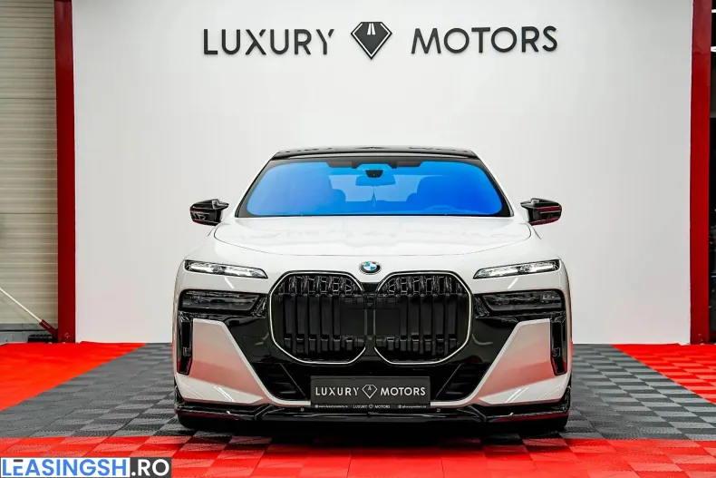 BMW 740d (Seria 7) din 2025 cu 20 km - oferta BMW219572 - foto 3