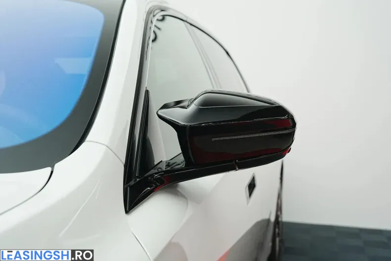 BMW 740d (Seria 7) din 2025 cu 20 km - oferta BMW219572 - foto 24