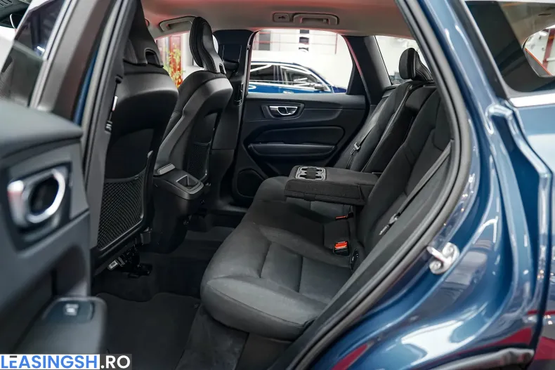 Volvo XC60 din 2022 cu 131.000 km - oferta VOL219573 - foto 6