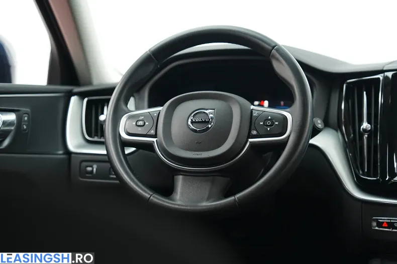 Volvo XC60 din 2022 cu 131.000 km - oferta VOL219573 - foto 22