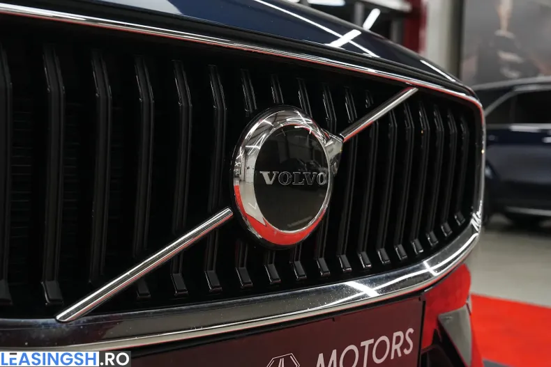 Volvo XC60 din 2022 cu 131.000 km - oferta VOL219573 - foto 25