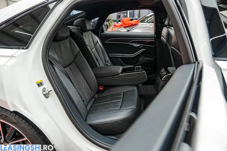 Audi A8 din 2022 cu 75.000 km - oferta AUD219575 - foto 10