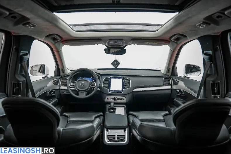 Volvo XC90 din 2022 cu 102.000 km - oferta VOL219577 - foto 2