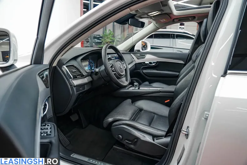 Volvo XC90 din 2022 cu 102.000 km - oferta VOL219577 - foto 4