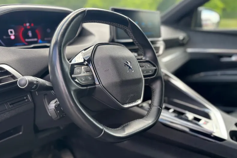 Peugeot 3008 din 2023 cu 110.673 km - oferta PEU219589 - foto 10