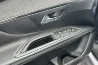 Peugeot 3008 din 2023 cu 110.673 km - oferta PEU219589 - foto 13