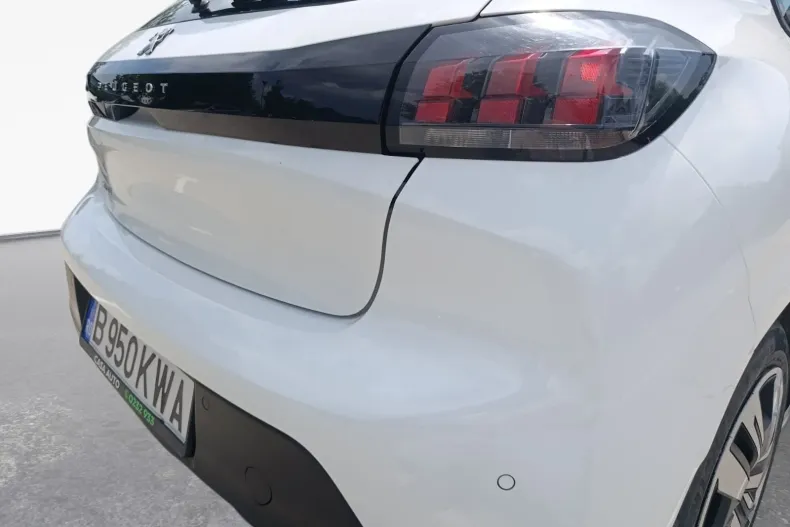 Peugeot 208 din 2023 cu 90.391 km - oferta PEU219593 - foto 9