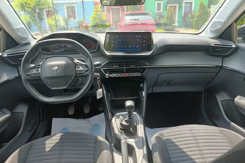 Peugeot 208 din 2023 cu 90.391 km - oferta PEU219593 - foto 13