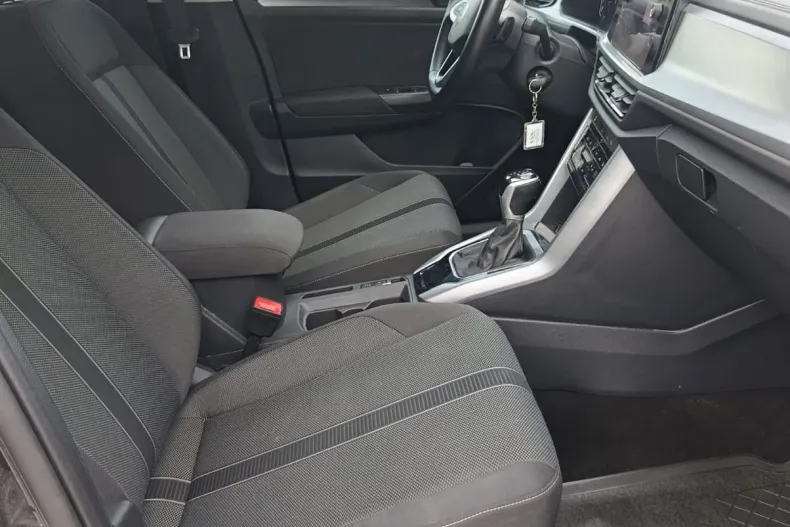 Volkswagen T-Roc din 2023 cu 103.763 km - oferta VOL219594 - foto 10