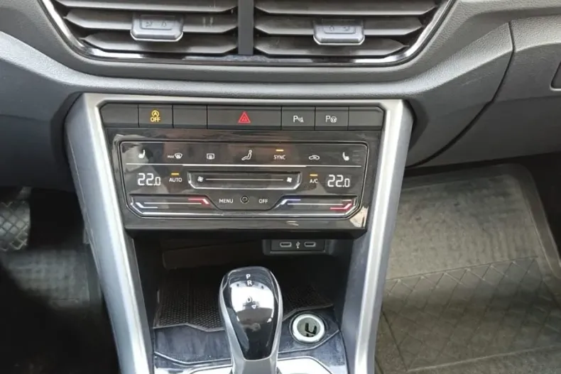 Volkswagen T-Roc din 2023 cu 103.763 km - oferta VOL219594 - foto 26