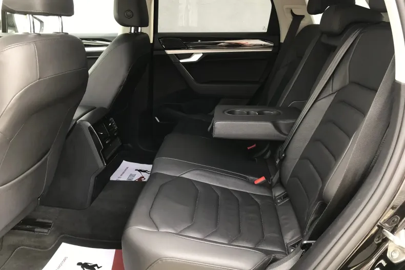 Volkswagen Touareg din 2022 cu 127.000 km - oferta VOL219597 - foto 14