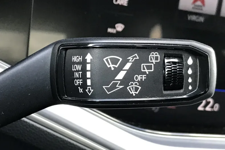 Volkswagen Touareg din 2022 cu 127.000 km - oferta VOL219597 - foto 22