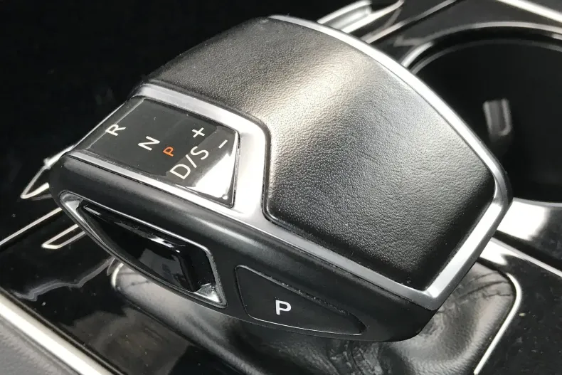 Volkswagen Touareg din 2022 cu 127.000 km - oferta VOL219597 - foto 32