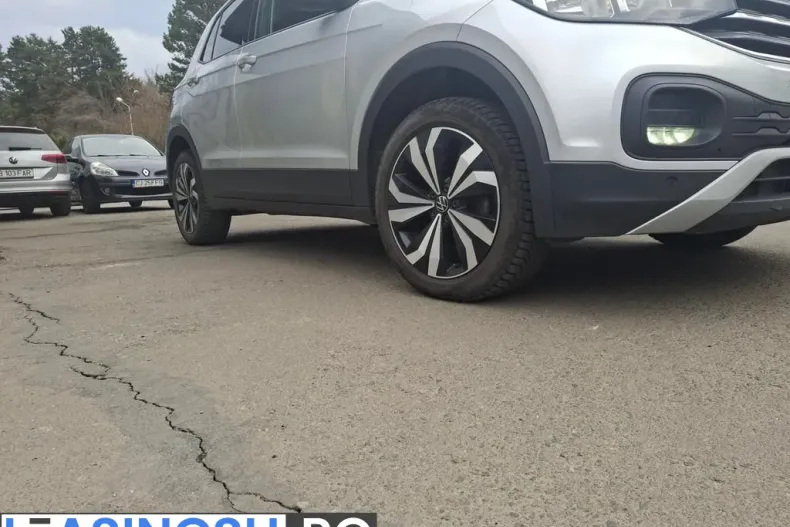 Volkswagen T-Cross din 2023 cu 125.000 km - oferta VOL219602 - foto 6