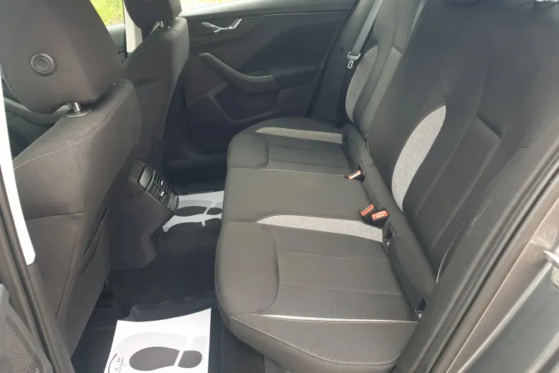 Skoda Kamiq din 2024 cu 14.300 km - oferta SKO219604 - foto 16