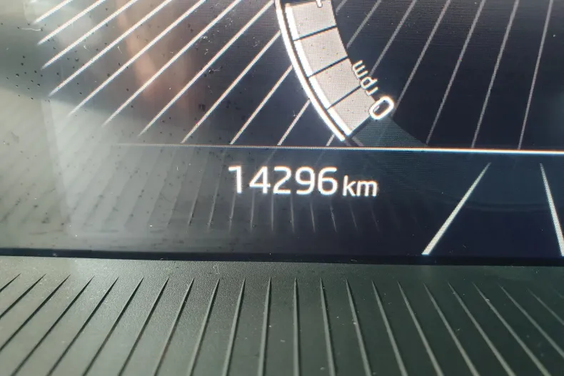 Skoda Kamiq din 2024 cu 14.300 km - oferta SKO219604 - foto 37
