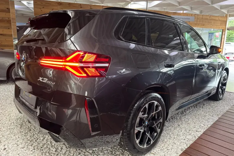 BMW X3 (Seria X) din 2025 cu 11.295 km - oferta BMW219606 - foto 4