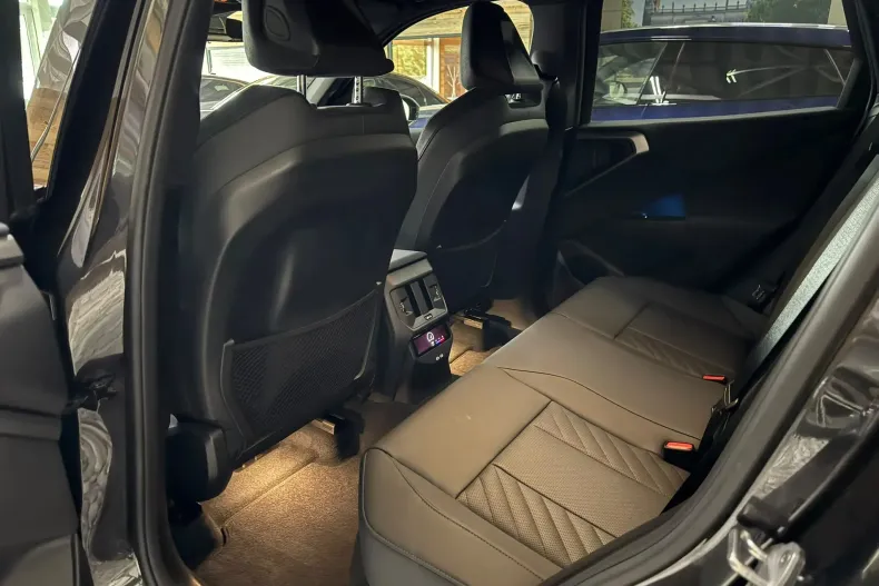 BMW X3 (Seria X) din 2025 cu 11.295 km - oferta BMW219606 - foto 9