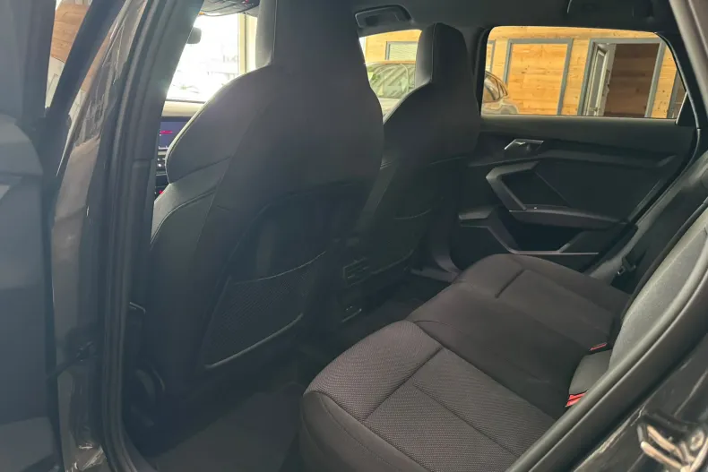 Audi A3 Sportback din 2022 cu 126.460 km - oferta AUD219607 - foto 9
