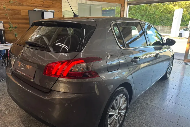 Peugeot 308 din 2021 cu 34.500 km - oferta PEU219609 - foto 4