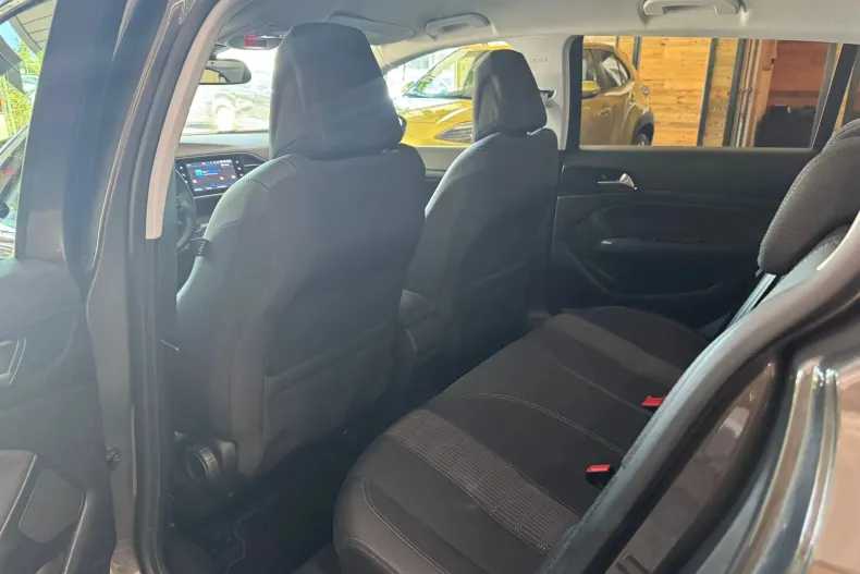 Peugeot 308 din 2021 cu 34.500 km - oferta PEU219609 - foto 9