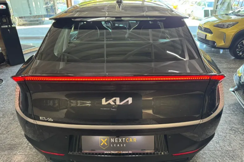 Kia EV6 din 2023 cu 73.388 km - oferta KIA219610 - foto 5