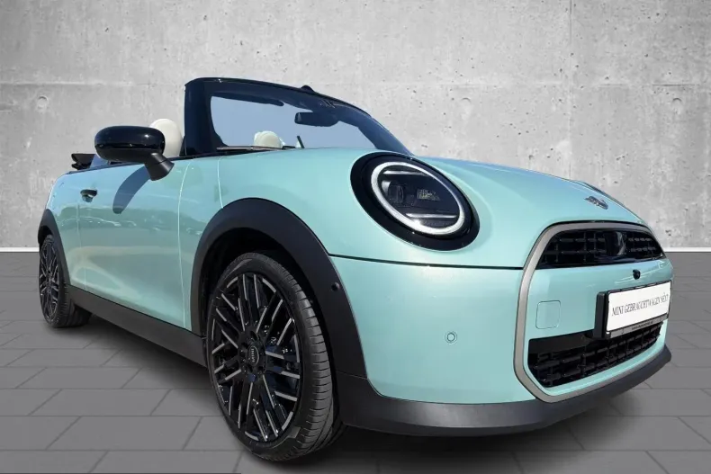 MINI Cooper din 2025 cu 14.945 km - oferta MIN219611 - foto 1