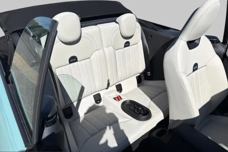 MINI Cooper din 2025 cu 14.945 km - oferta MIN219611 - foto 10