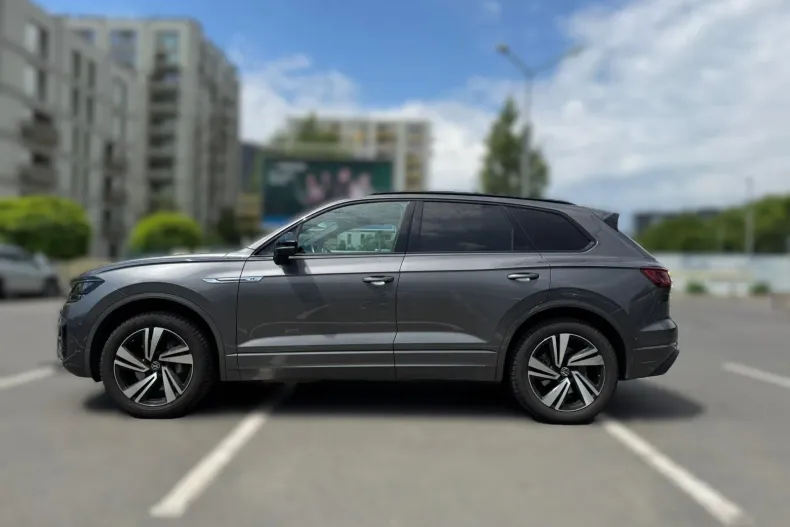 Volkswagen Touareg din 2021 cu 89.000 km - oferta VOL219612 - foto 2