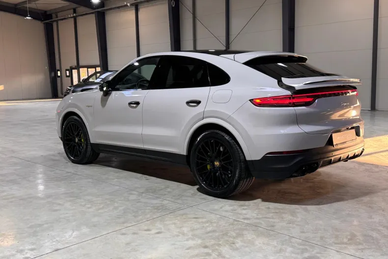 Porsche Cayenne din 2021 cu 36.887 km - oferta POR219613 - foto 2